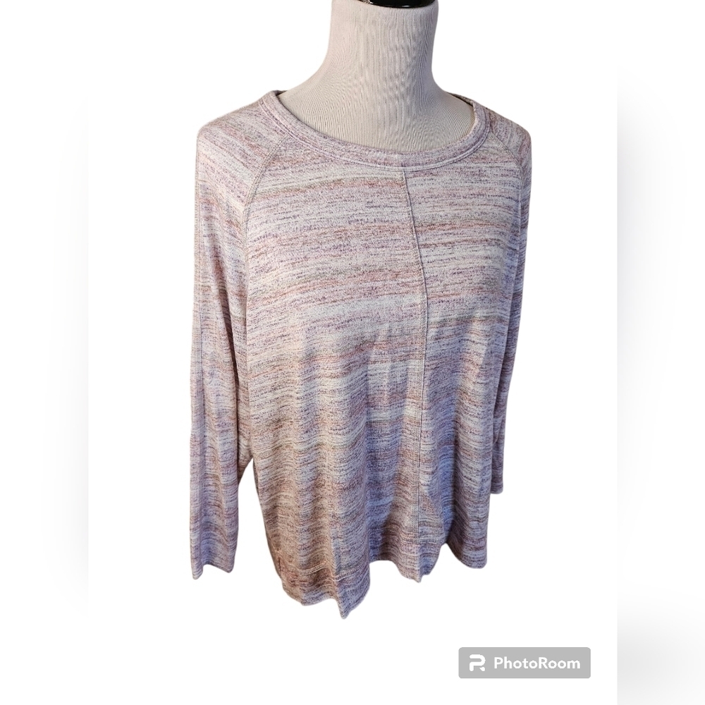 Sonoma long sleeve scope neck sweater.